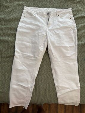 Old Navy White High-Rise O.G. Straight Jeans